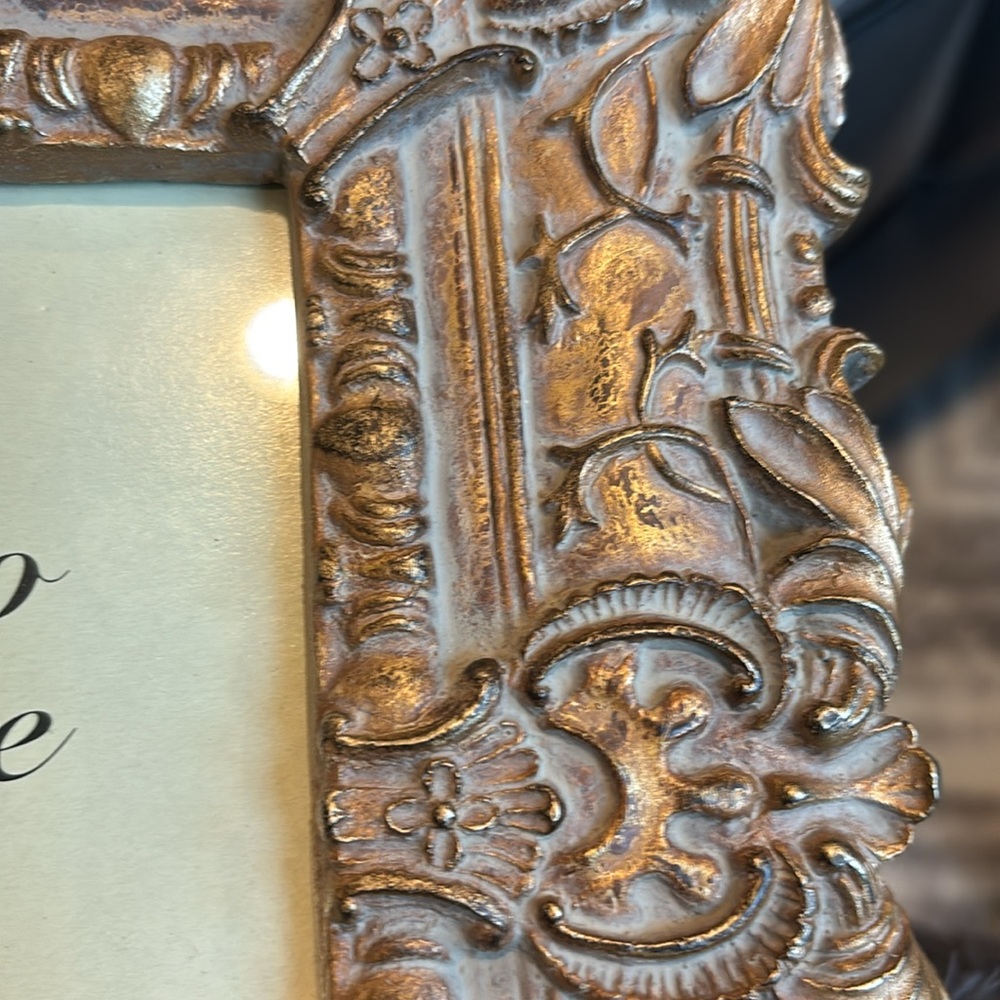 NWT Vintage Bombay company Gold ornate imperial Chunky Picture Frame 5 x 7 - Picture 4 of 8